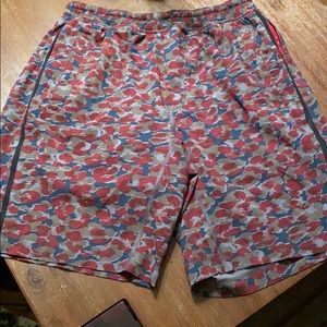 Lululemon men’s shorts